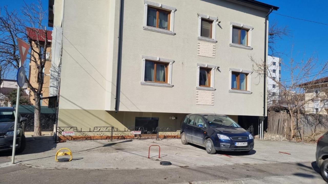 Charm 2 Palas Apartment Iasi Eksteriør bilde