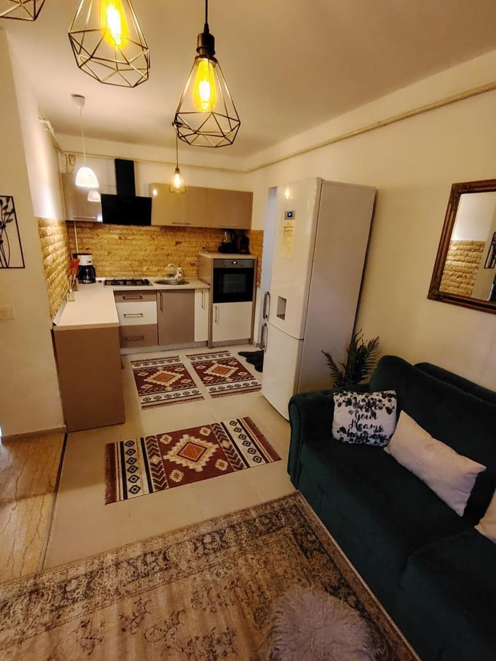 Charm 2 Palas Apartment Iasi Eksteriør bilde