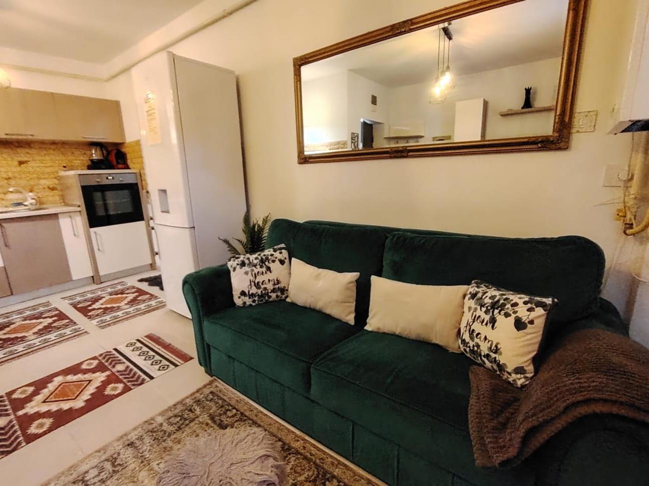 Charm 2 Palas Apartment Iasi Eksteriør bilde